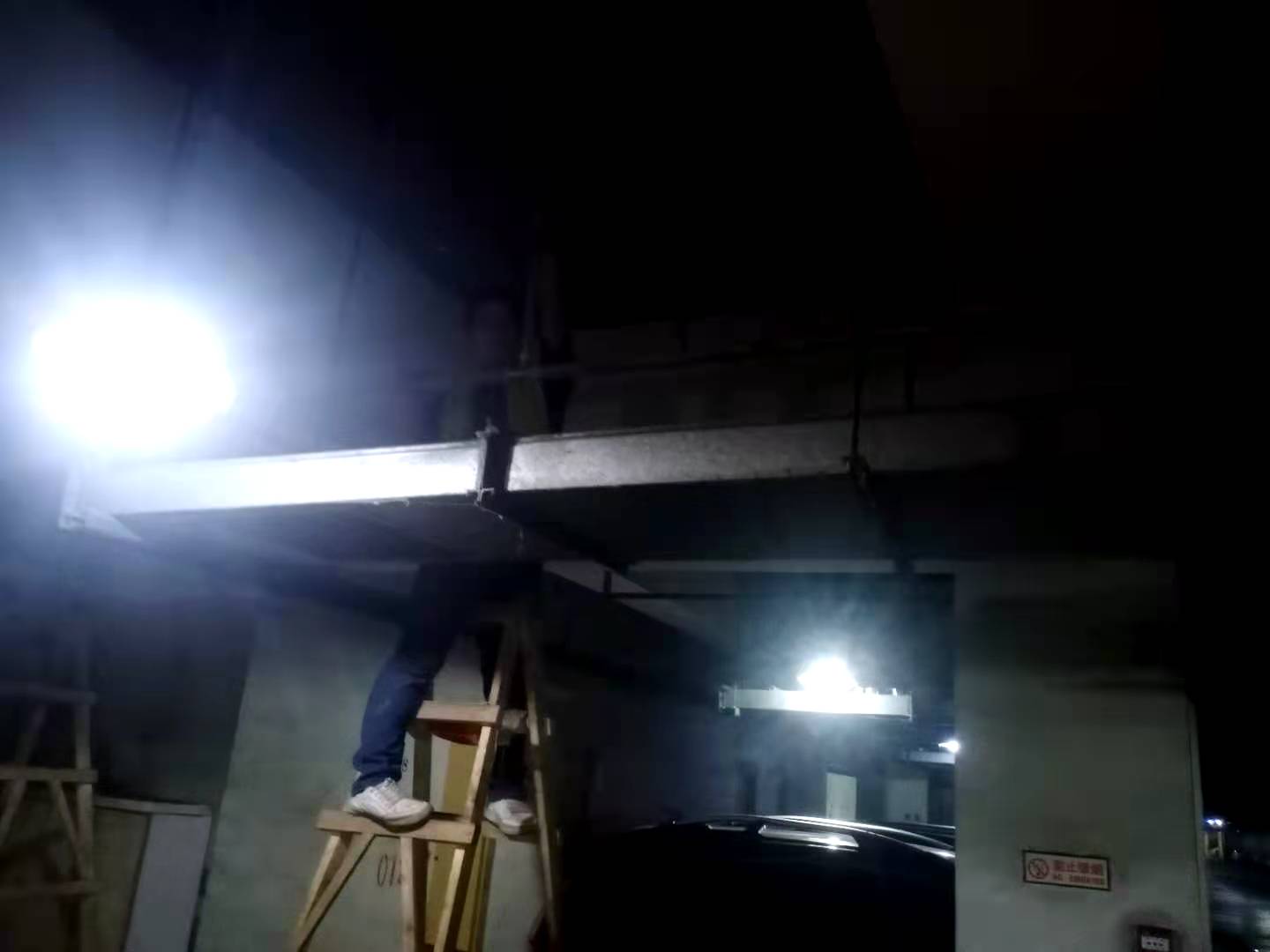 消防噴淋如何安裝？廚房噴淋在消防改造時(shí)候需要移位嗎？